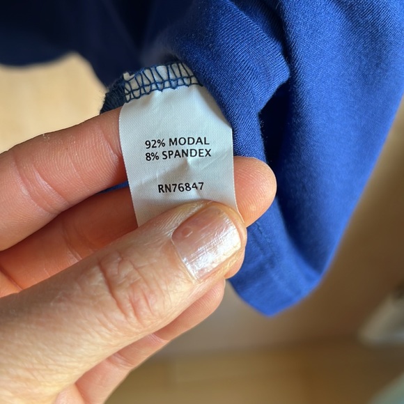 Apropos - Picture 6 of 7